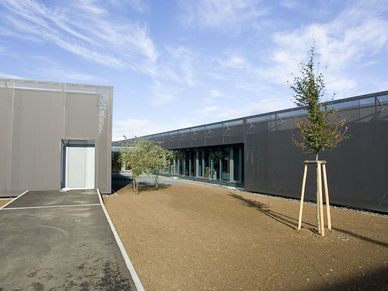 TEXTILFASSADE BAUVORHABEN UHLSPORT BALINGEN