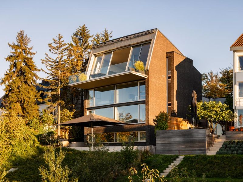 FOTOGRAFIE: OLIVER JAIST, ARCHITEKT: ECHTLER KUCHENBECKER, SKY-FRAME